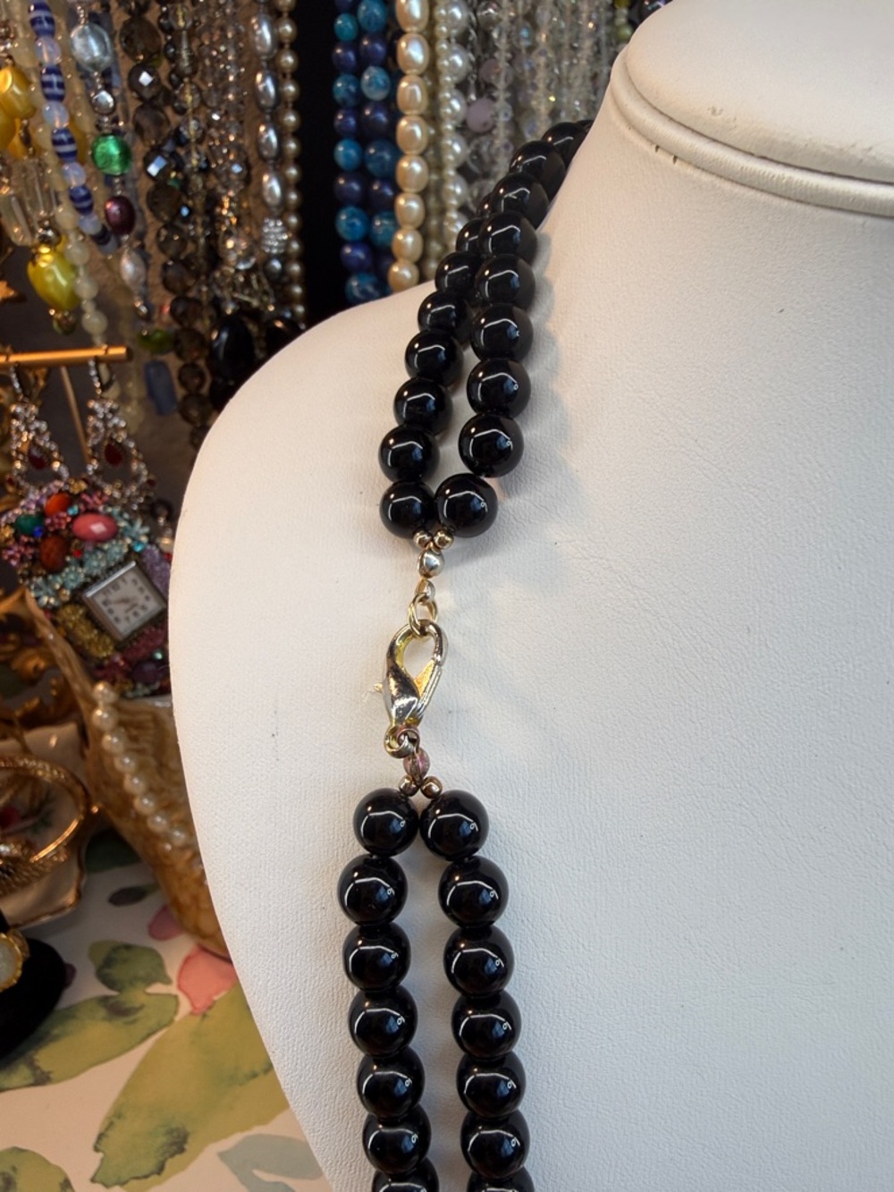 Vintage Sands Black & White Cat Mother Pearl Pendant Bead Necklace - Picture 4 of 7